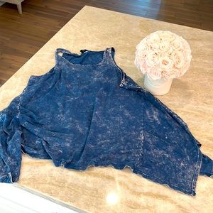 EUC Torrid stonewash hanker chief asymmetrical tank